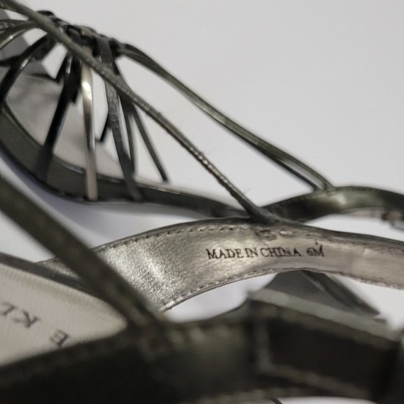 Anne Klein Women's Heel Open Toe sling back Strap Dark Silver Patent y2k Sandals - Picture 7 of 10